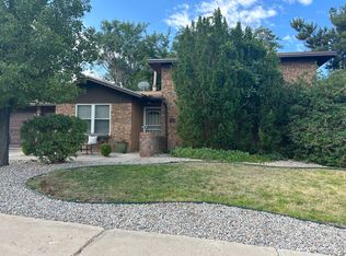 11112 Orr Ave NE, Albuquerque, NM 87111
