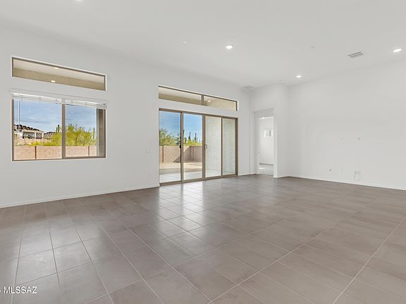 4th image of 14760 N Blue Juniper Ln