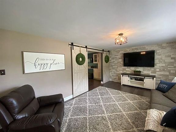 5th image of 5149 S Carterton Dr