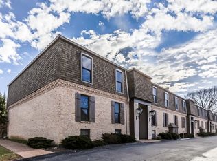 5121 W 75th St, Prairie Village, KS 66208