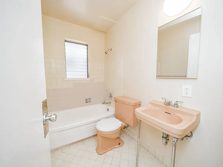 354 Vernon Street — Photo 8