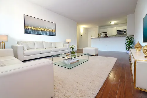 225 8th Ave #2D Photo 1