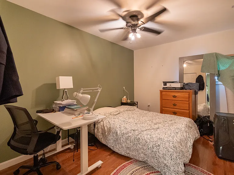 240 Heath St #8 — Photo 18