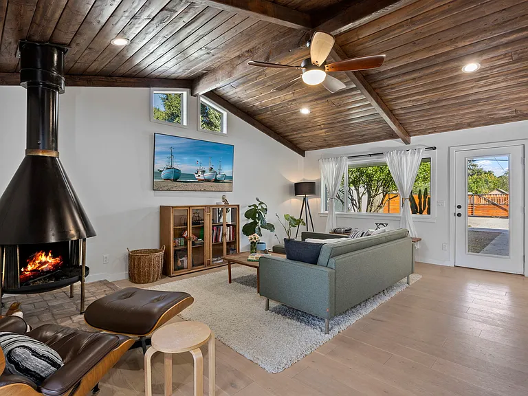 251 N Encinal Ave — Photo 18