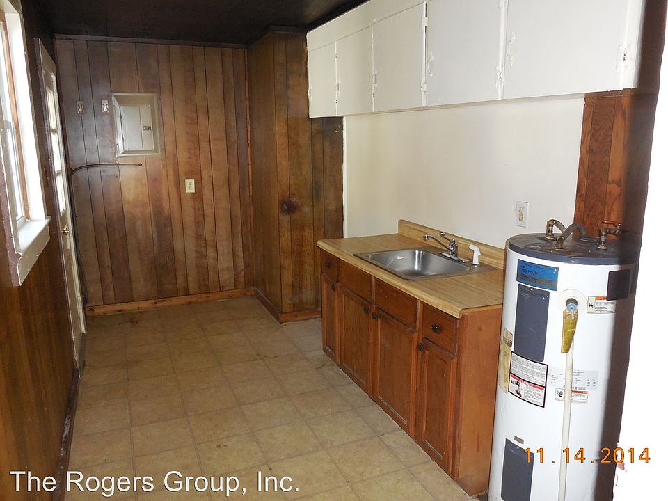 2nd image of 130 Ramsey St