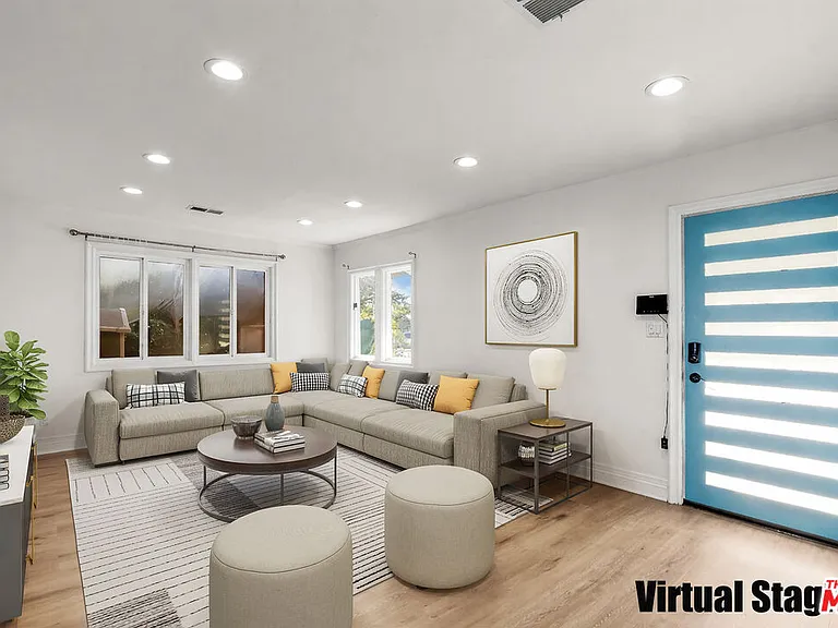 2646 Westwood Blvd — Photo 2
