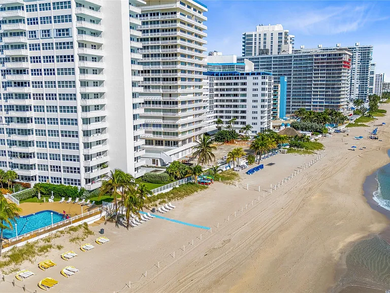 4010 Galt Ocean Dr #312 — Photo 40