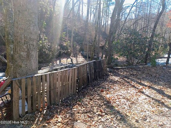 5th image of 1412 Dicks Creek Road