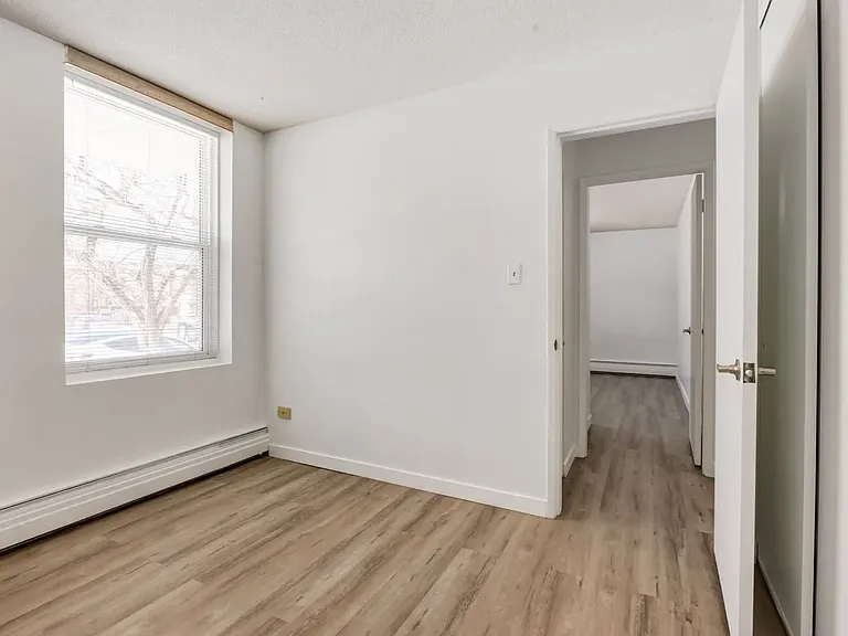 2010 Hope St SW #104 — Photo 15