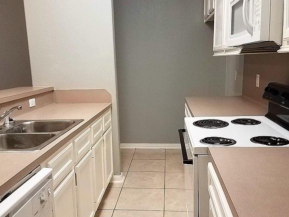 5th image of 184 Binnacle Ct