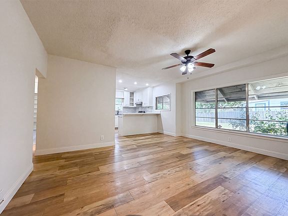 3rd image of 5124 Norma St