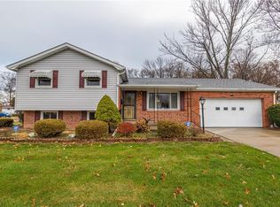 1530 Westwood Dr, Lorain, OH
