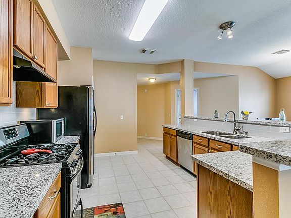 5th image of 17207 S Summit Canyon Dr