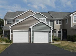 210 Fieldcrest St, Ann Arbor, MI 48103