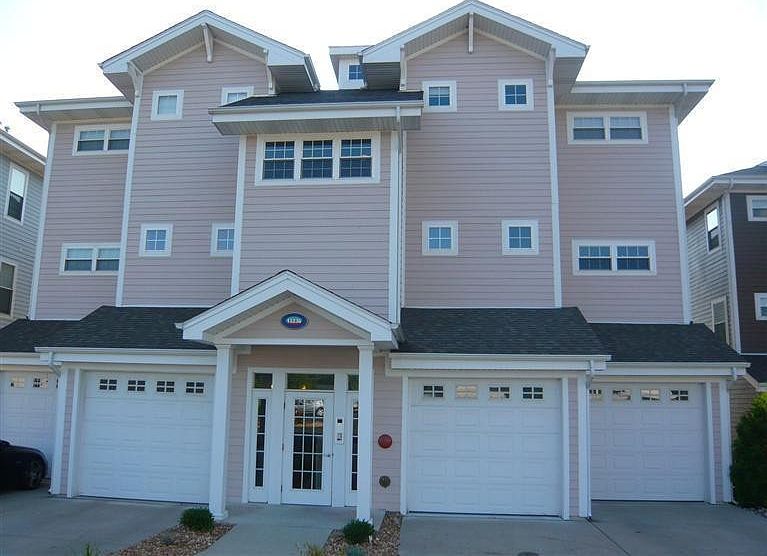 1st image of 13236 E Lakeshore Dr #101
