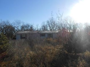21685 Oakcrest Rd, Spring Hill, KS 66083