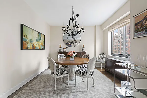 Sold by Compass | media 2