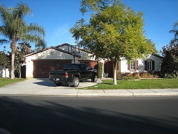 Courtesy of Park Place GMAC Real Estate