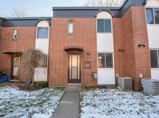 6476 Huggins St #55, Niagara Falls, ON L2J 1G9