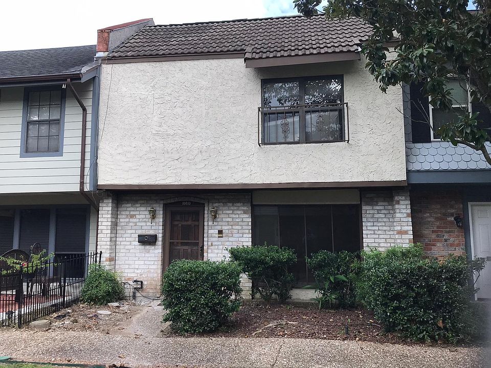 1st image of 10810 Briar Forest Dr