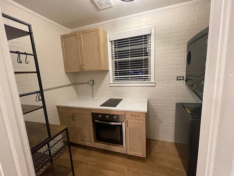 103 Central Dr — Photo 7