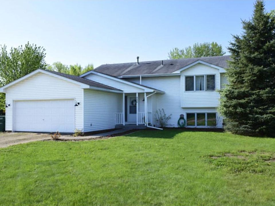 1st image of 4498 200th St E