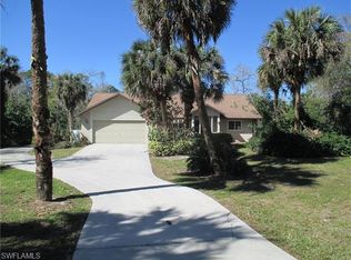 2041 19th St SW, Naples, FL 34117