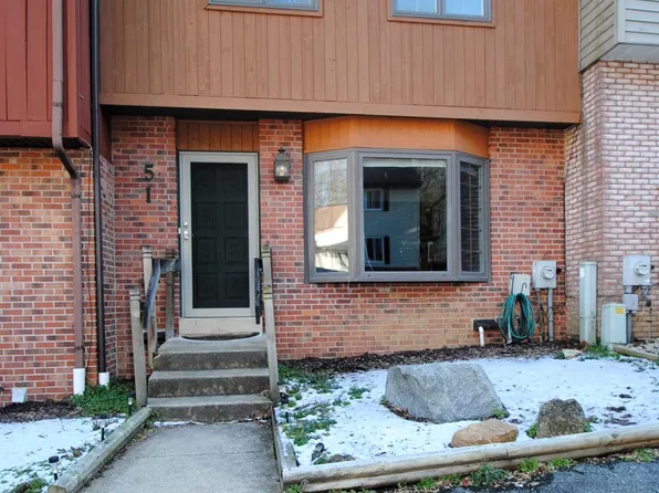 51 Helios Ct, Newark, DE 19711