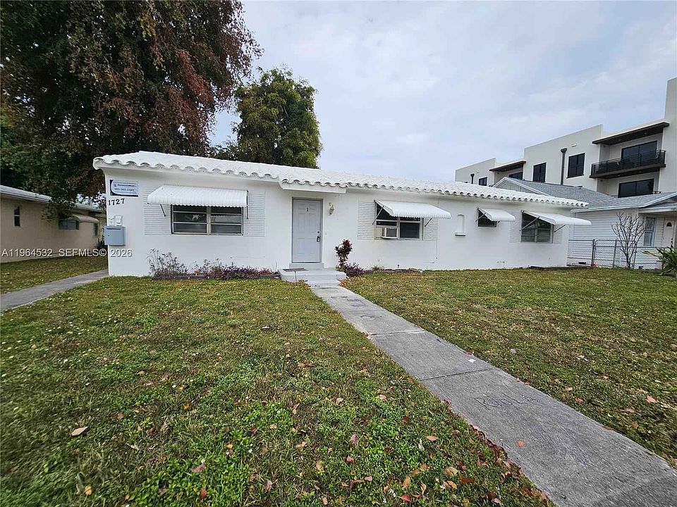 1st image of 1727 Fletcher St #1