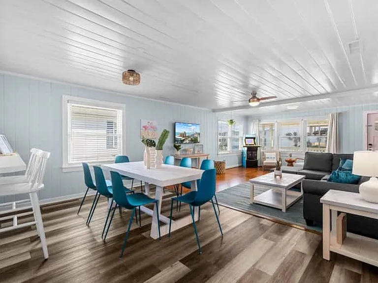 1904 S Ocean Blvd — Photo 18