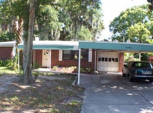 5748 Lake Lucina Dr S, Jacksonville, FL 32211