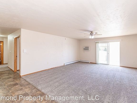 2nd image of 3415 Hilltop Way #11291835