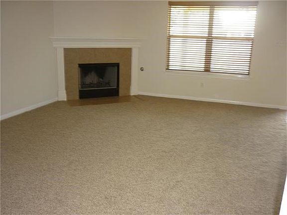 3rd image of 271 Wild Buffalo Dr