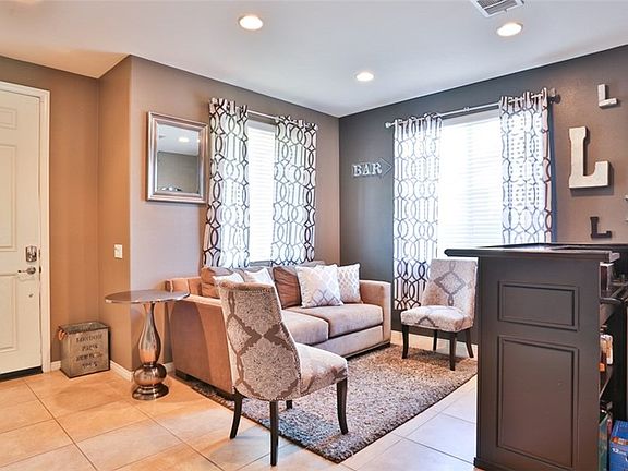 4th image of 17667 Perilla Dr
