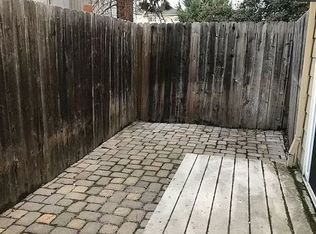 1800 Crater Lake Ave APT 19, Medford, OR