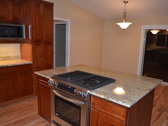 2nd image of 258 164th Ave SE