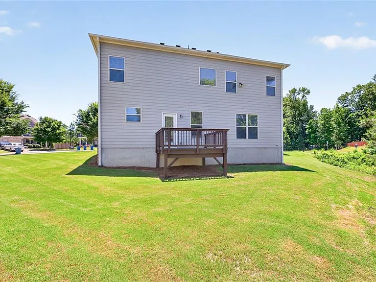 2168 Lakeview Bend Way — Photo 32