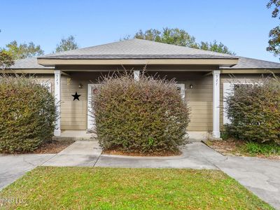 325/327 Ruella Ave, Bay Saint Louis, MS, 39520