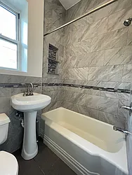 Rented by Elite Team Realty LLC