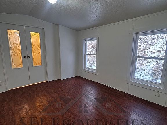 5th image of 10576 Gavers Rd