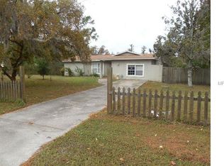 1217 Paddock Ct, Lutz, FL 33558