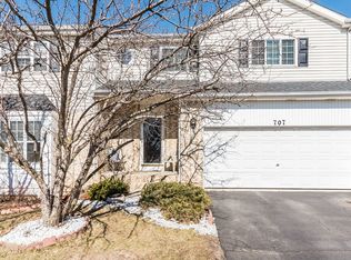707 Pinetree Ct, Romeoville, IL 60446