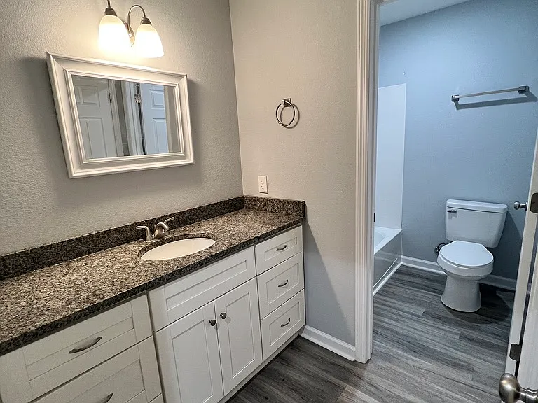 1014 Smith Ave #A — Photo 4