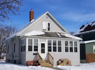 349 E Main St, Marengo, IA 52301