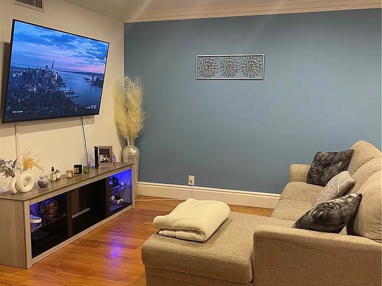 14934 Dickens St #4 — Photo 5