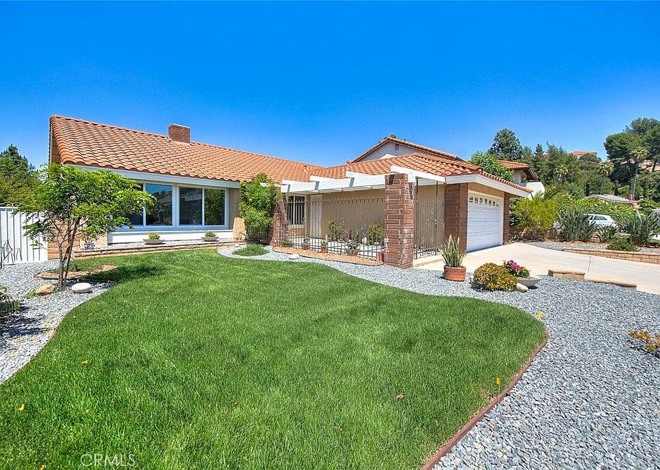1st image of 23819 Country View Dr