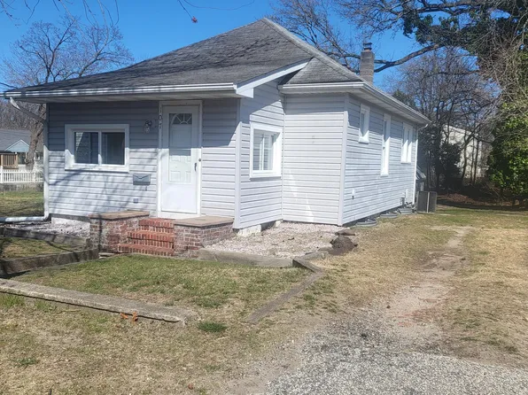 107 N Cumberland Ave, Hainesport, NJ 08036