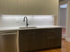 8 Fox St, Dorchester, MA