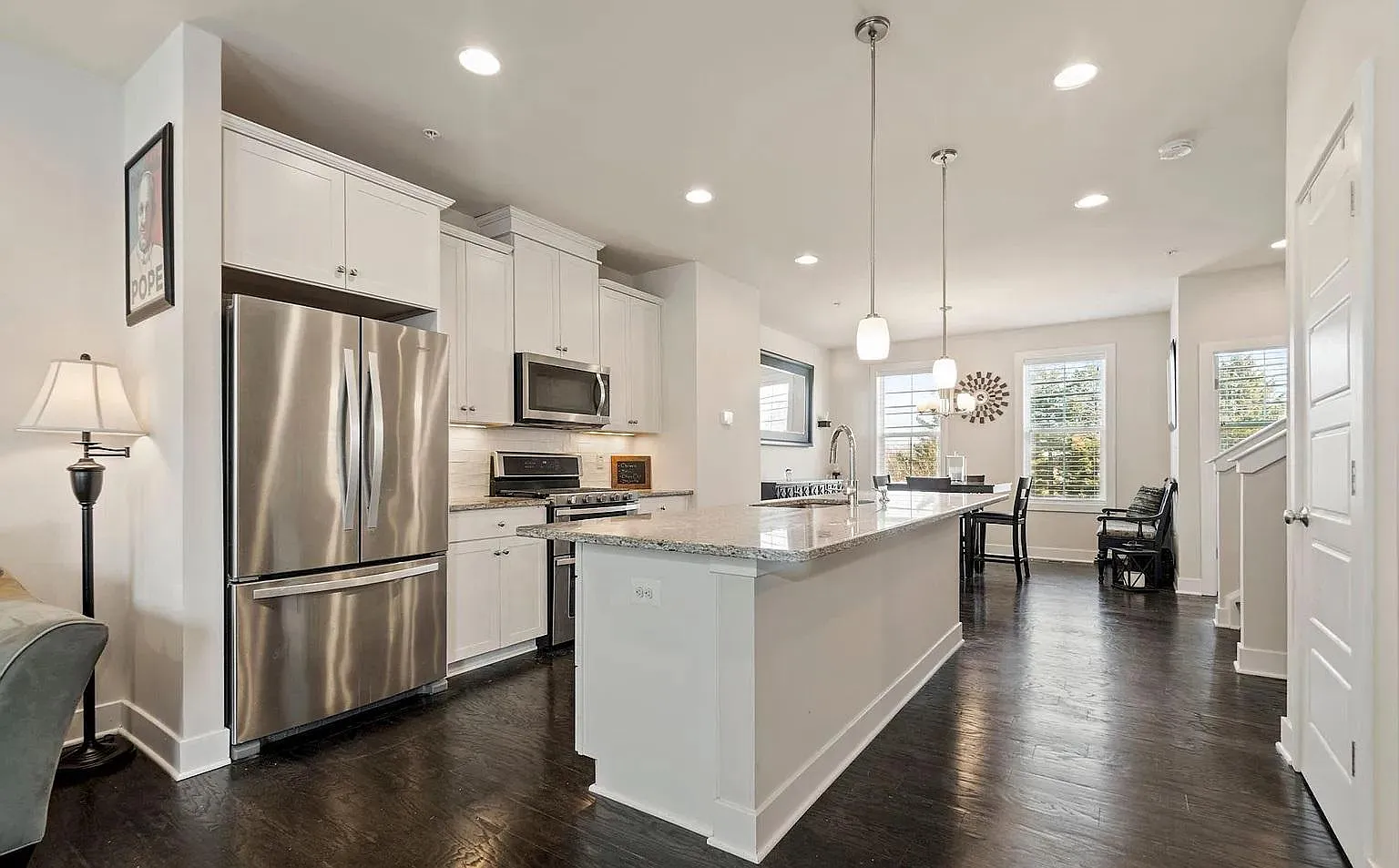 1 bed, 1.5 bath, 1100 sqft, $1,450 — Photo 4
