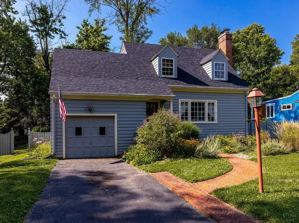 6081 Joseph Dr, Oxford, OH 45056